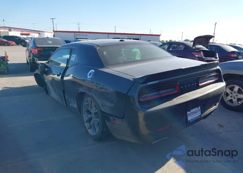 2022 Dodge Challenger Gt z USA, uszkodzony, nr VIN 2C3CDZJG0NH123385